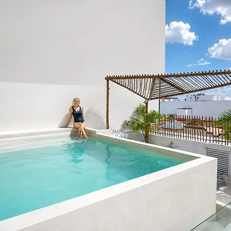 Aruma Suites-3